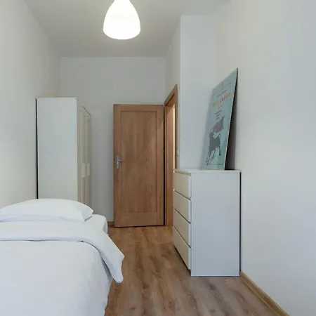 Strzelecka 4room Retreat Apartment Katowice