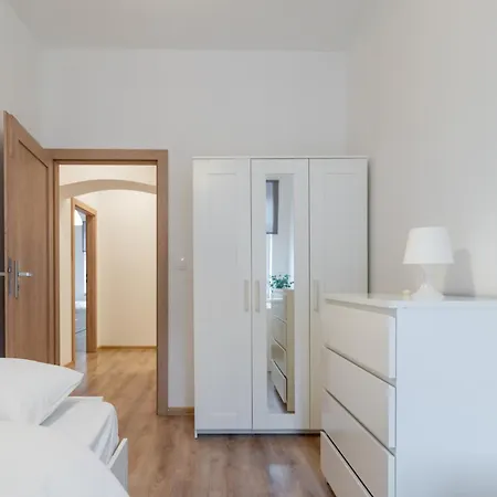 Strzelecka 4room Retreat Apartment Katowice