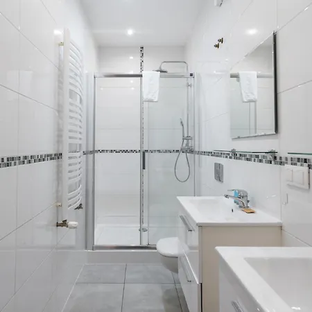 Strzelecka 4room Retreat Apartment Katowice
